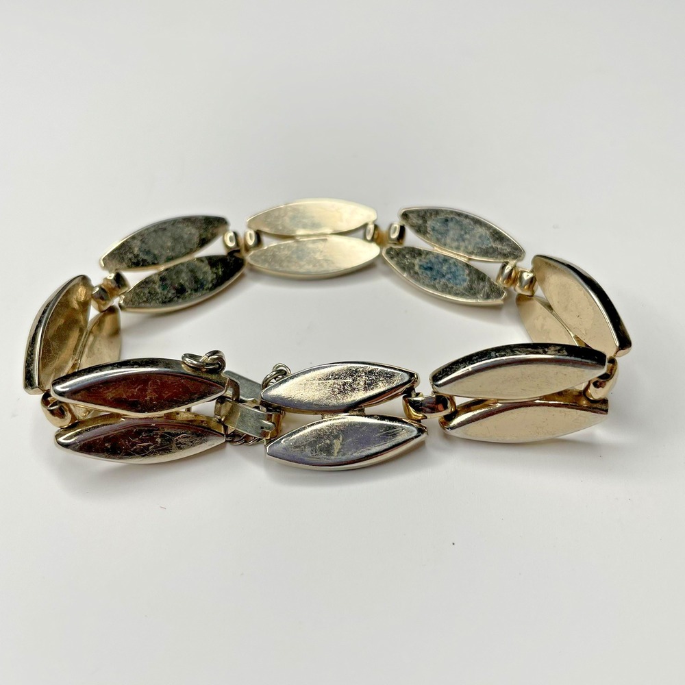 Vintage Monet Gold Tone‎ Bracelet Chunky Double Oval Smooth